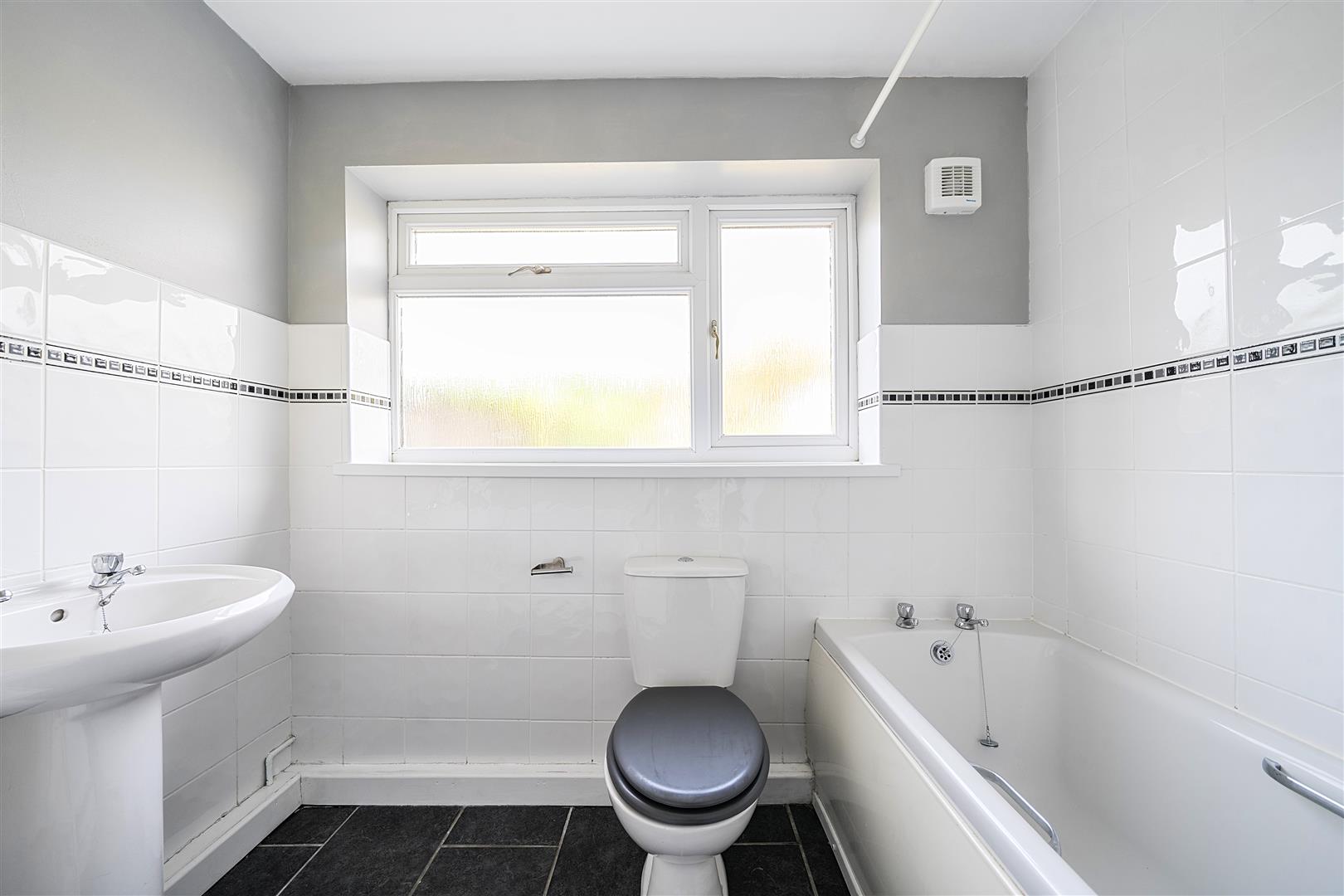 Glamorgan Street, Sandfields, Swansea, SA1 3SY